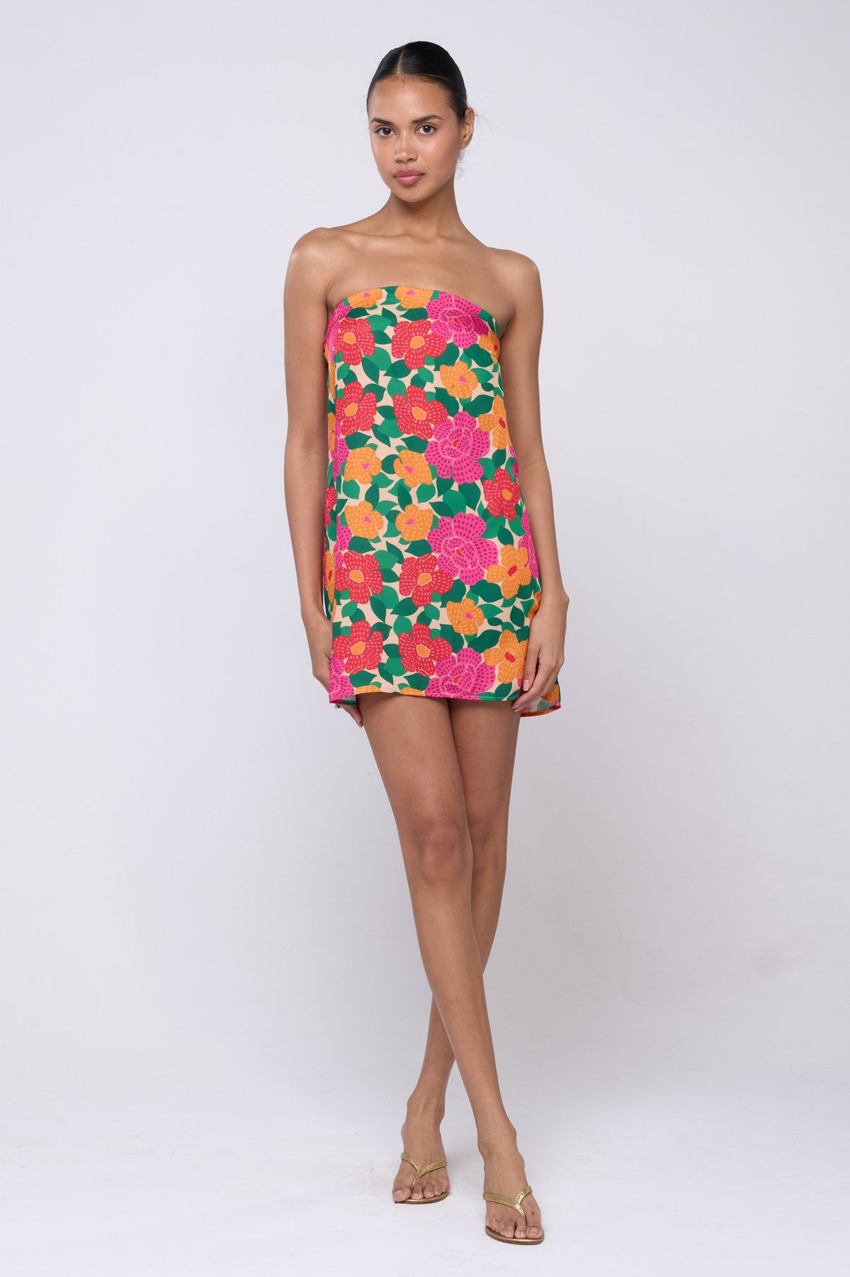 This is an image of Olive Dress in Cuba - Archive - RESA featuring a model wearing the dress